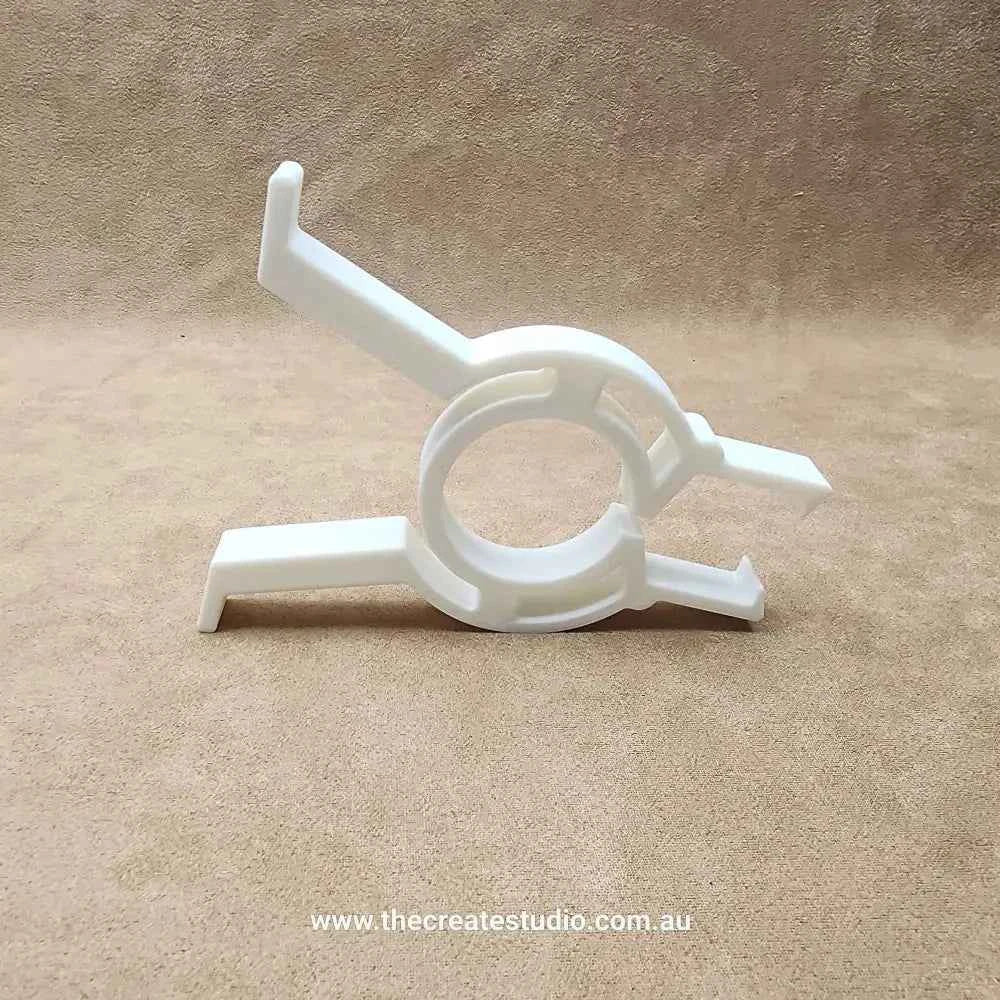 Hive Frame Grabber - Effortless Beehive Management Tool