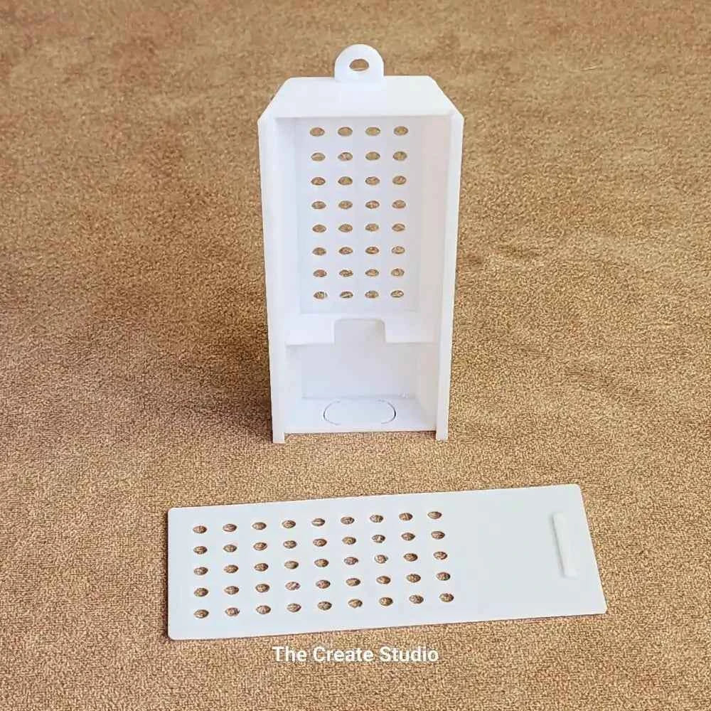 Secure Queen Cage - Ventilated Queen Bee Transport Cage for Safe Relocation